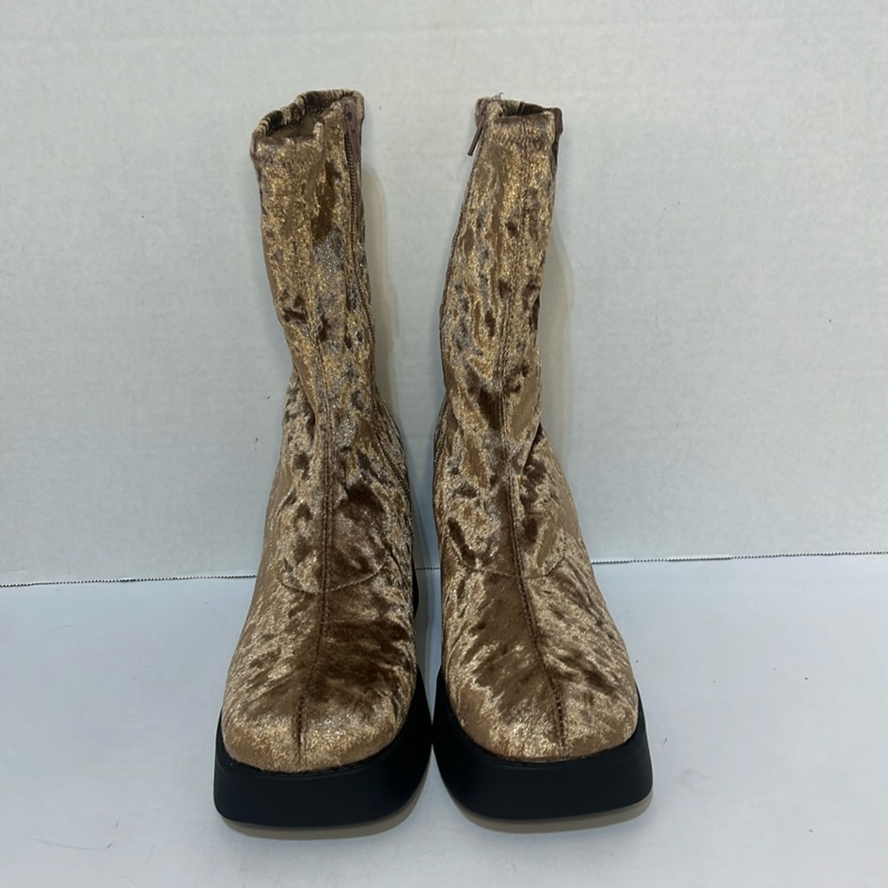 NWOB Steve Madden Klayton Velvet‎ Platform Mid Boots Size 7 - Picture 2 of 6